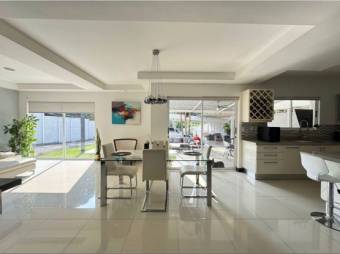 MODERN HOUSE FOR SALE, ALAJUELA, OROTINA CENTER 