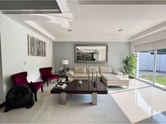 MODERN HOUSE FOR SALE, ALAJUELA, OROTINA CENTER 