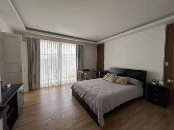 MLS-25-154 LS VENTA HERMOSA CASA ULLOA HEREDIA