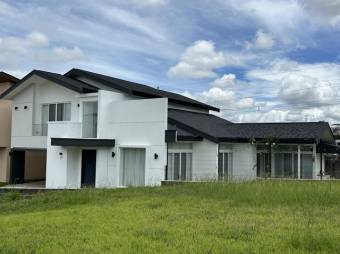 MLS-25-154 VENTA HERMOSA CASA ULLOA HEREDIA