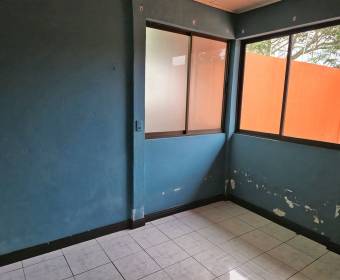House for Sale in Cartago, Guadalupe (El Carmen). Bank-Owned Property