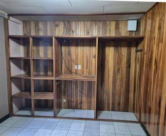 House for Sale in Cartago, Guadalupe (El Carmen). Bank-Owned Property