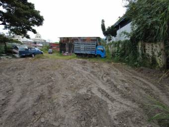 Se vende amplia propiedad de 2000m2 en Cartago Centro 25-1101