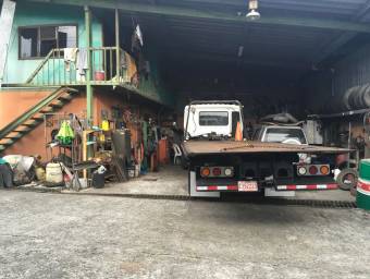 Se vende amplia propiedad de 2000m2 en Cartago Centro 25-1101