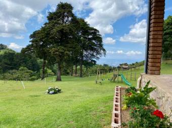 Se vende finca de 14.9 hectáreas en El Roble de Santa Barbara Heredia 25-1839