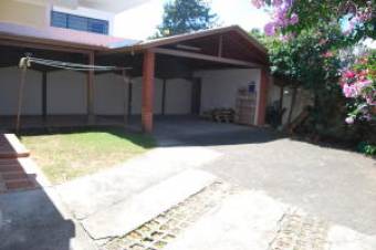 Bella Casa en Venta Cartago Paraiso 3 Habitciones  Estudio, 300 mt2   19-155