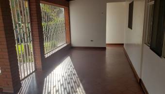House for rent $ 1500 in downtown Alajuela.