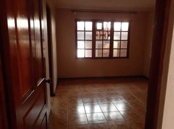 se vende espaciosa casa san antonio de escazu centro  21-550