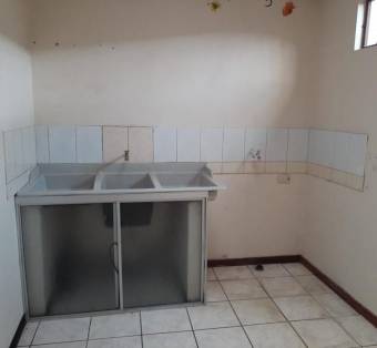 se vende espaciosa casa a 50 mentor san antonio de escazu centro  21-550