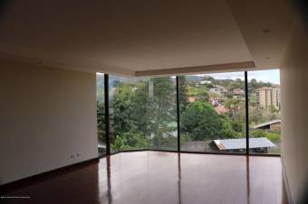 Venta de Apartamento en Escazú Centro. 20-965a 