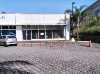 Alquilo local comercial con bodega y oficinas en San Rafael de Escazú