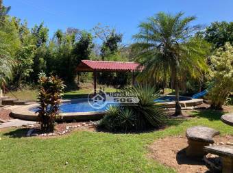 Quinta con piscina Turrúcares Cebadilla Alajuela #1579