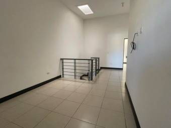 Se vende casa en exclusiva zona de Escazú 22-1203