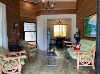 MLS-21-462 VENTA PROPIEDAD CON DOS CASAS PEJIBAYE TURRIALBA