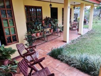 MLS-21-1761 VENTA CASA TURRIALBA 