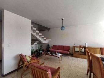 MLS-23-567 VENTA CASA ALAJUELA CENTRO