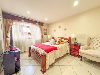 Casa en Venta en San Pablo, Heredia. RAH 23-1169