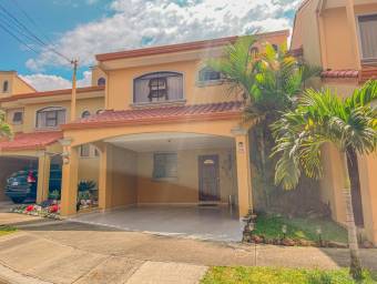 Casa en Venta en San Pablo, Heredia. RAH 23-1169