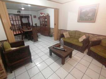 Casa en Venta en Moravia, San José. RAH 23-1161