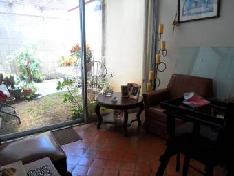 Casa en Venta en Moravia, San José. RAH 23-1160