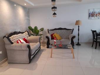 Se vende preciosa casa con mucha luz natural y terraza en hacienda el coyol 23-1062