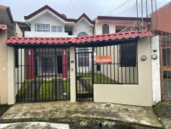 Se vende bonita casa en San francisco de Heredia 22-848