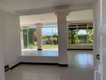 Casa en Venta en Alajuela. RAH 23-508