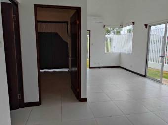 MLS-23-1012 VENTA CASA EL ROBLE PUNTARENAS