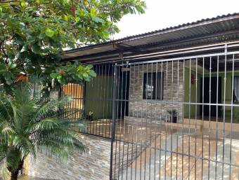 Se vende bonita casa en residencial en la Guaciama 