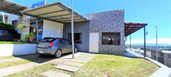 Casa en Venta en Alajuela. RAH 23-621