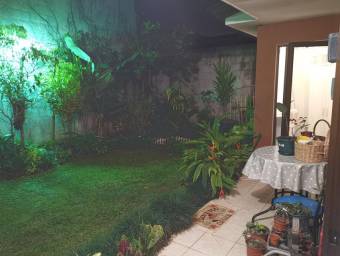 Casa en Venta en La Unión, Cartago. RAH 23-1354