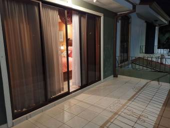 Casa en Venta en La Unión, Cartago. RAH 23-1354