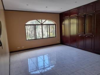 MLS-23-1392 VENTA CASA SAN RAFAEL ESCAZU