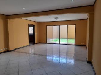 MLS-23-1392 VENTA CASA SAN RAFAEL ESCAZU