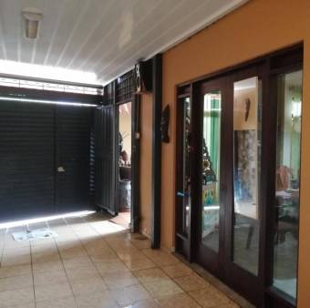 Casa en venta en Alajuela. RAH 22-1380