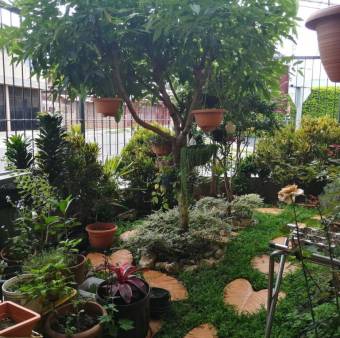 Casa en venta en Alajuela. RAH 22-1380