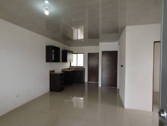 Casa en Venta en Alajuela. RAH 23-1432