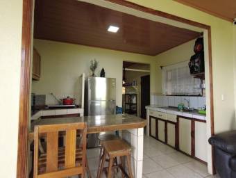 Casa en Venta en San Ramón, Alajuela. RAH 23-1437