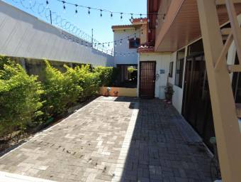 Casa en Venta en San Rafael, Heredia. RAH 23-1458