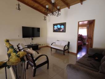 Casa en Venta en San Rafael, Heredia. RAH 23-1458