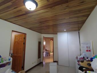 Casa en Venta en San Rafael, Heredia. RAH 23-1458