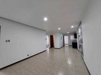 Se alquila espacioso apartamento frente a hospital metropolitano en Pozos de Santa Ana 24-849