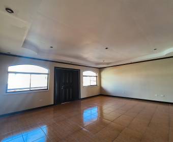 Casa a la venta en San Isidro, Coronado. Bien adjudicado bancario.