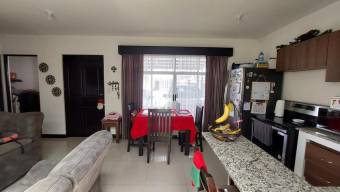 Se vende moderna casa en condominio de San Pablo Heredia 25-869