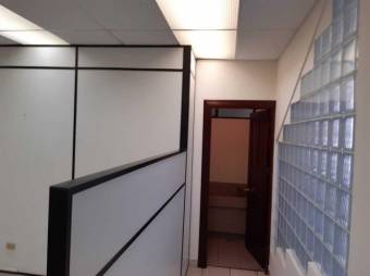 Se vende edificio comercial en El Carmen San José A25-703, $ 2,100,000, 7, San José, San José