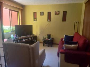 Se vende casa en condominio de Mata de Plátano San José 24-1718 