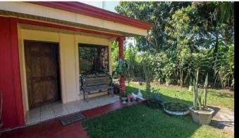 Se vende casa con gran lote en Pérez Zeledón San José 25-32