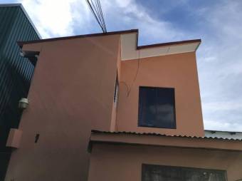 Se vende casa con 4 apartamentos en Sabanilla San José 23-1460