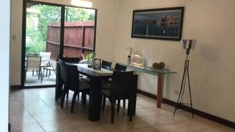 Venta de Casa en Mora, Colón. RAH 25-901