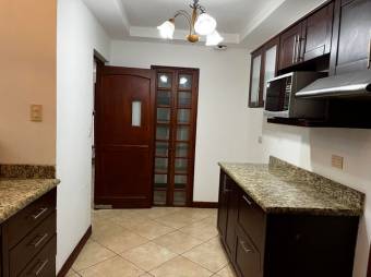 Se vende casa para inversión en condominio de Colon San José 25-582 